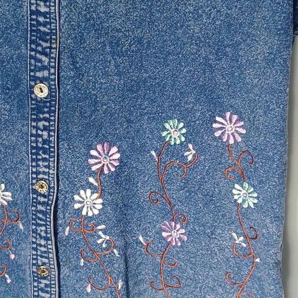 Vintage Denim Shirt Womens Medium Embroidered Floral Cottagecore Acid Wash 80s - Picture 5 of 9